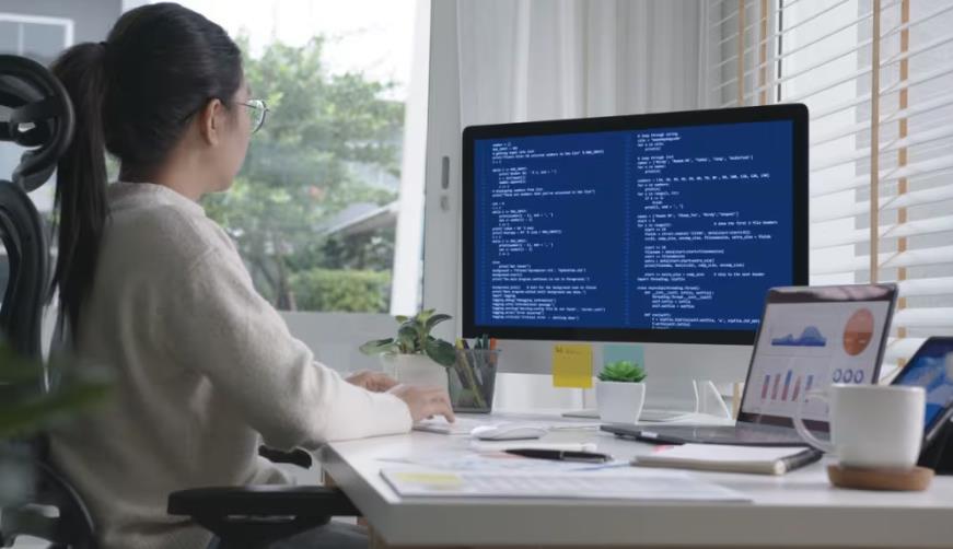 双台子区企业数字化解决方案:机器学习赋能商业模式升级的核心路径
